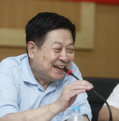 章柏青